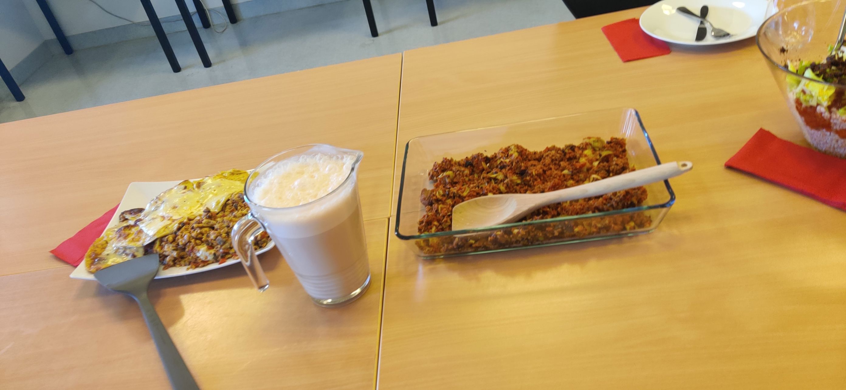 Matlaging på skolekjøkkenet