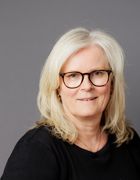 en person med blondt hår