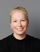 en person med blondt hår